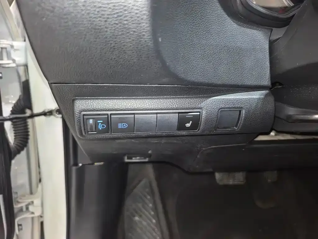 Toyota Levin 2022 из CN, фото 6