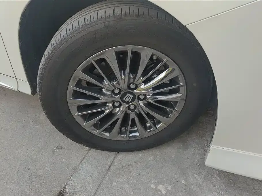 Toyota Vellfire 2023 из CN, фото 10