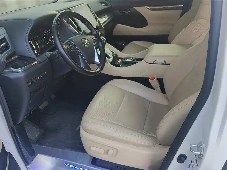 Toyota Vellfire 2023 из CN, фото 5