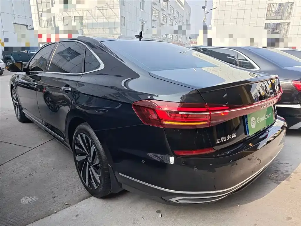Volkswagen Passat 2023 из CN, фото 5