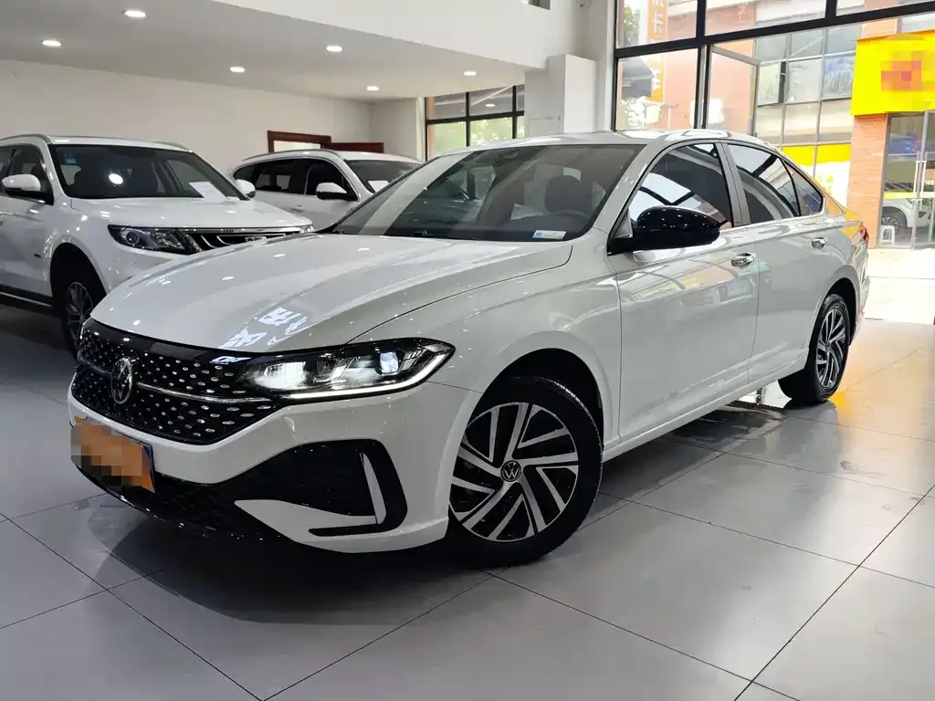 Volkswagen Lavida 2023 из CN, фото 1