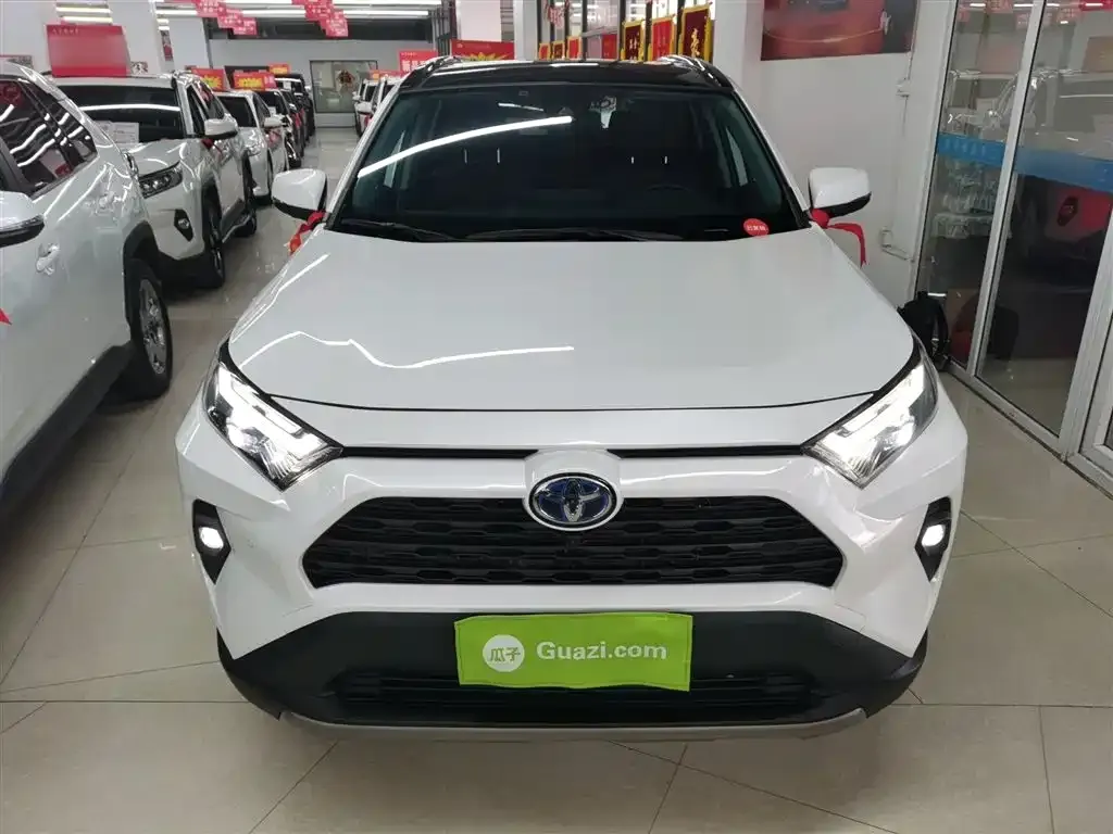 Toyota RAV4 2023 из CN, фото 7