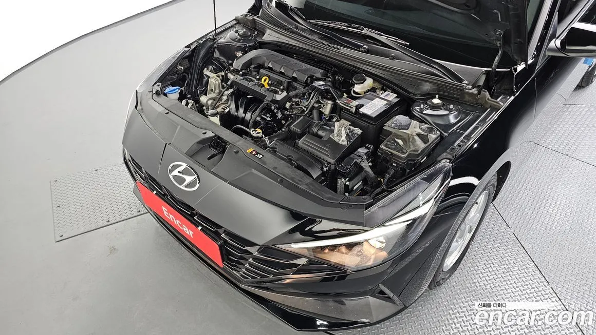 Hyundai AVANTE — фото 2