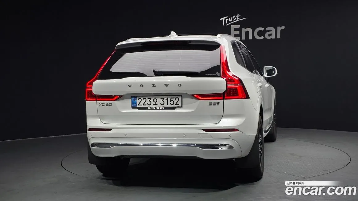 Volvo XC60 2025 из KR, фото 6