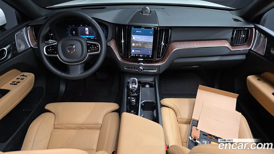 Volvo XC60 2025 из KR, фото 8