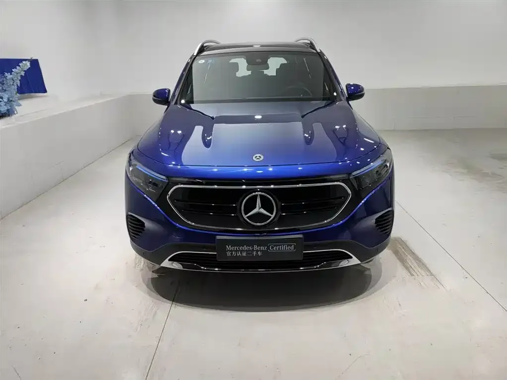 Mercedes-Benz EQB — фото 2
