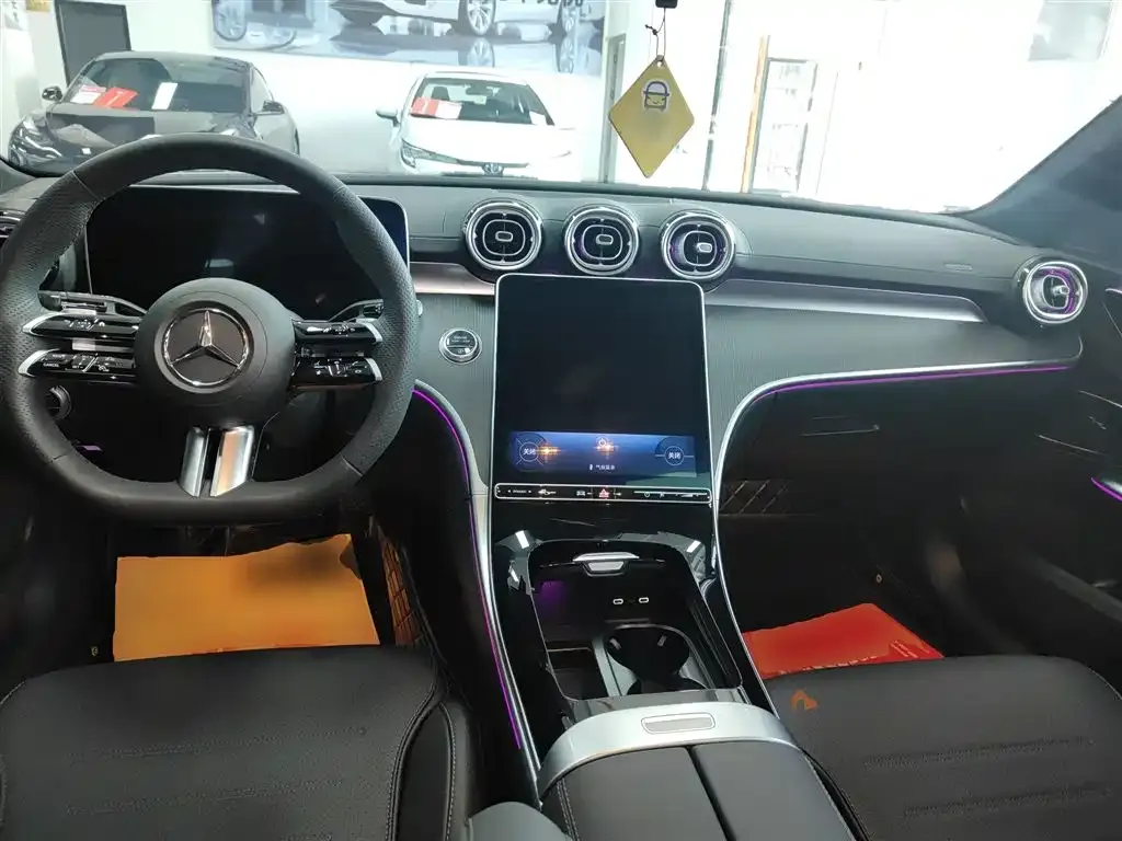Mercedes-Benz C-Class 2024 из CN, фото 2