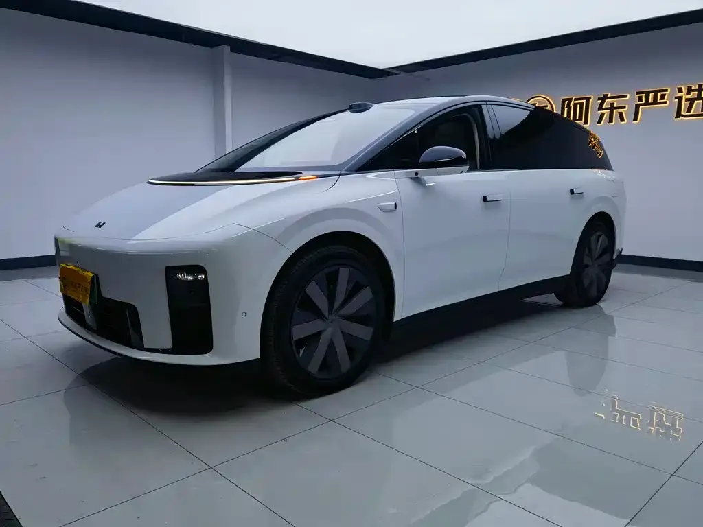 Li Auto i8 2025 из CN, фото 1