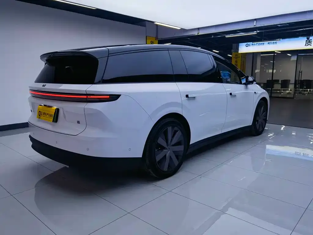 Li Auto i8 2025 из CN, фото 4