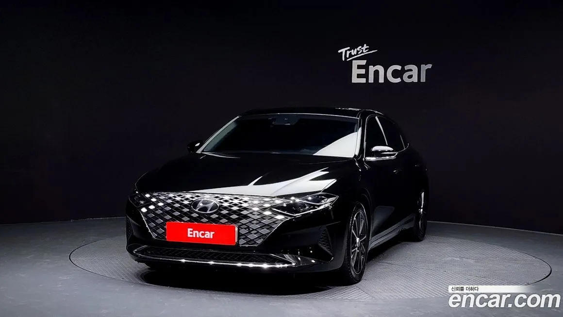 Hyundai Grandeur 2022 из KR, фото 2
