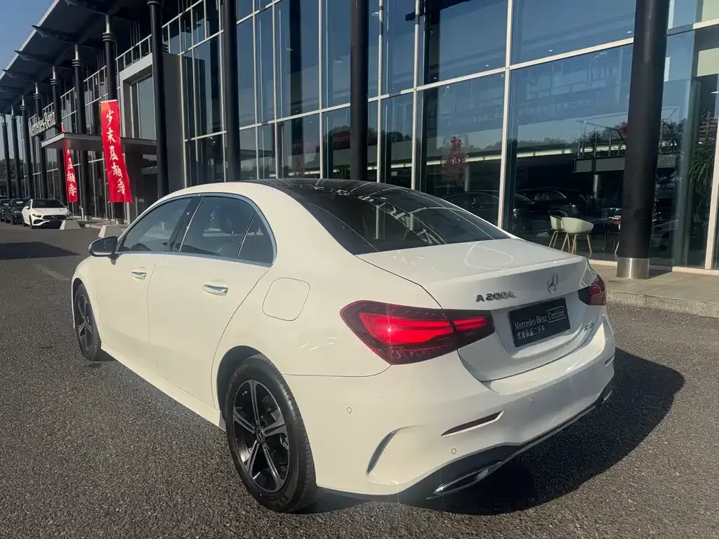Mercedes-Benz A-Class 2023 из CN, фото 3