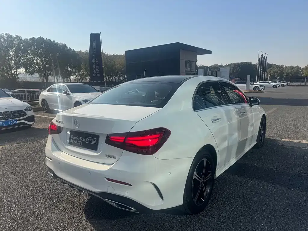 Mercedes-Benz A-Class 2023 из CN, фото 8
