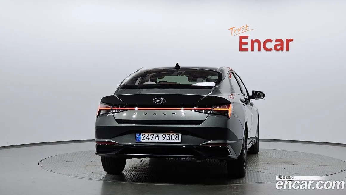 Hyundai AVANTE 2021 из KR, фото 2