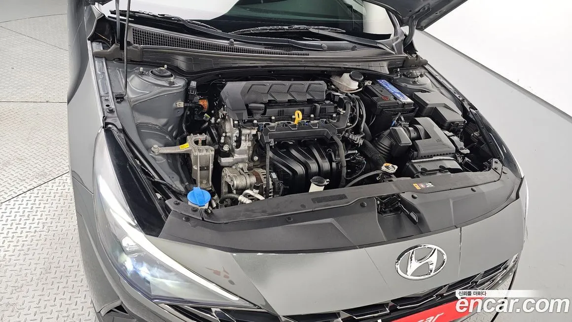 Hyundai AVANTE 2021 из KR, фото 4