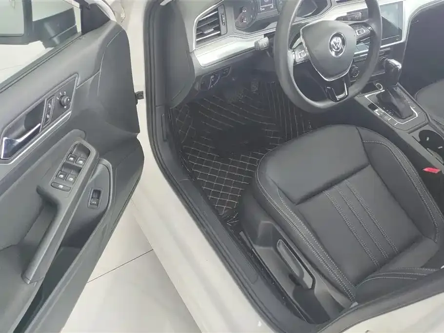Volkswagen Lamando 2022 из CN, фото 7