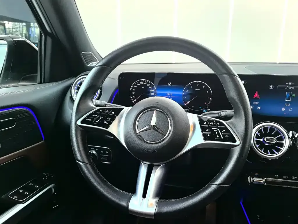 Mercedes-Benz GLB 2023 из CN, фото 10
