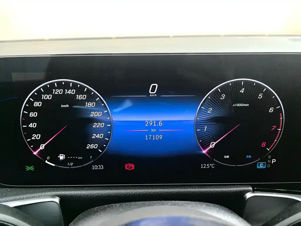 Mercedes-Benz GLB 2023 из CN, фото 9
