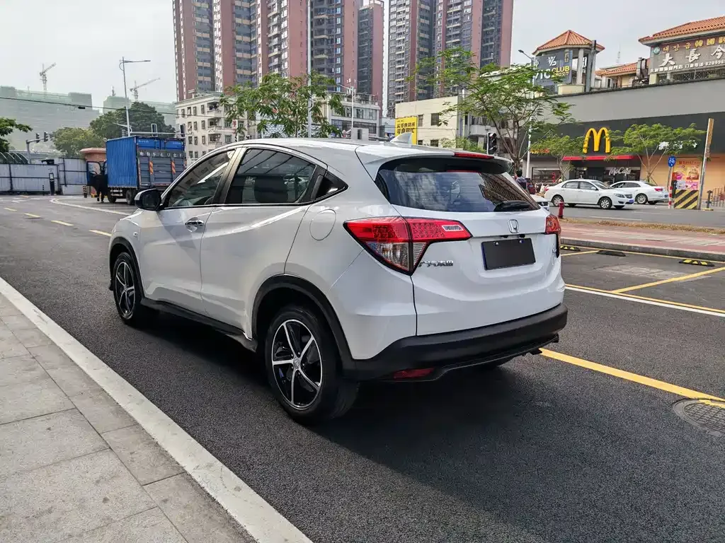 Honda Vezel 2022 из CN, фото 3