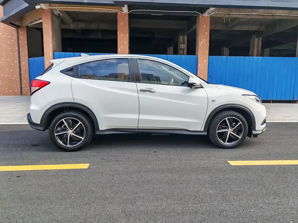 Honda Vezel 2022 из CN, фото 9