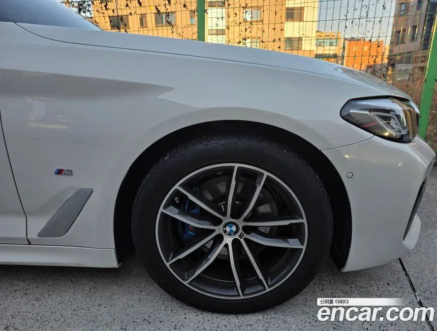 BMW 5-Series 2023 из KR, фото 6