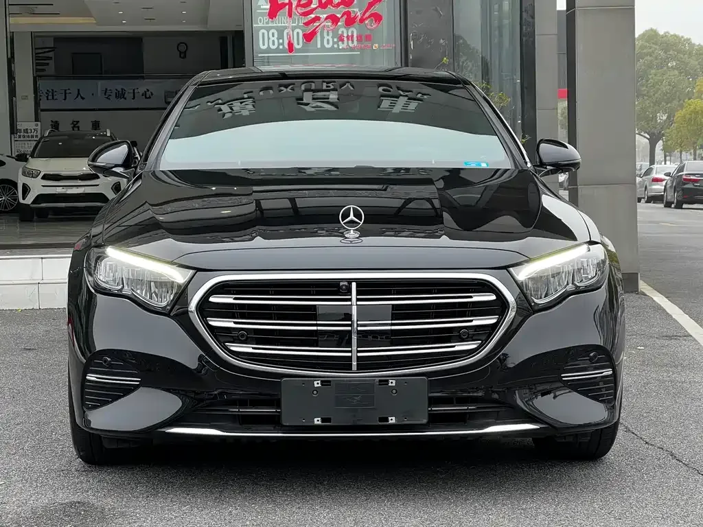 Mercedes-Benz E-Class 2024 из CN, фото 6
