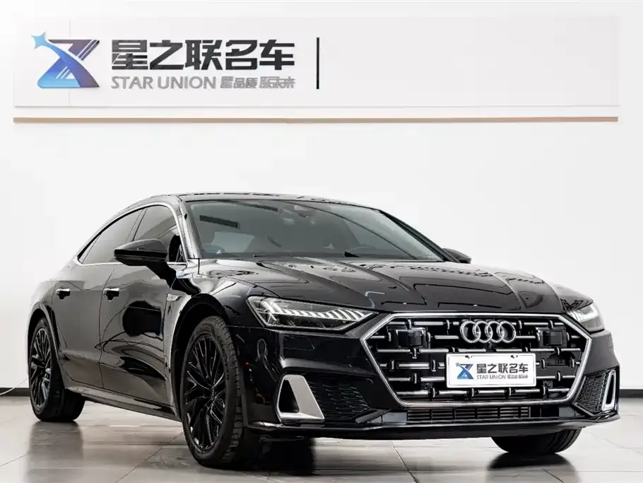 Audi A7L 2024 из CN, фото 4