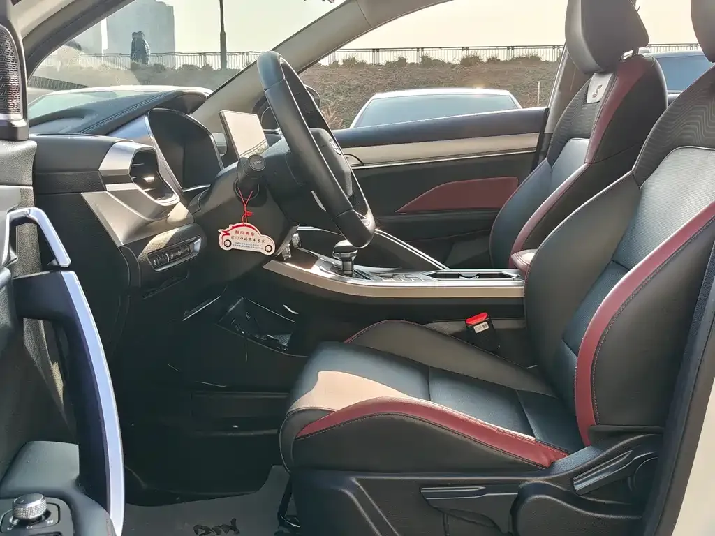 Geely Binyue 2021 из CN, фото 7
