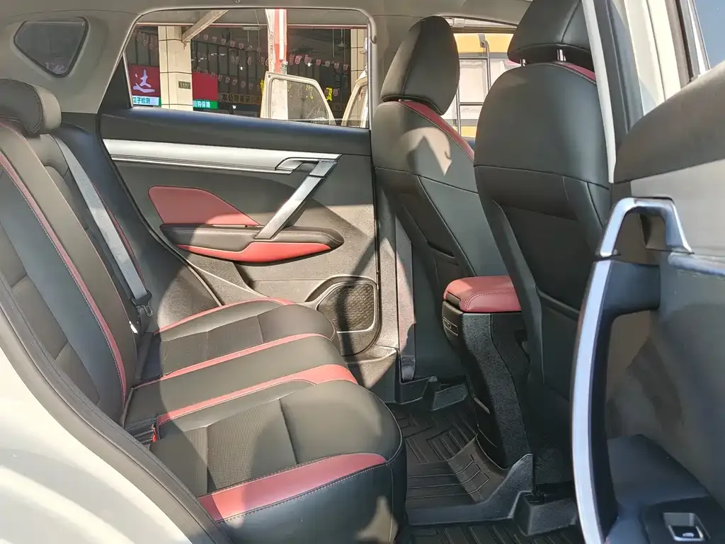 Geely Binyue 2021 из CN, фото 5