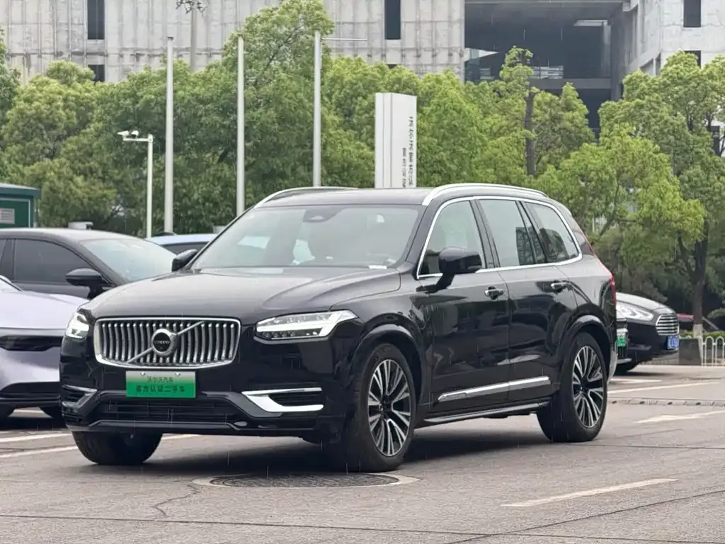 Volvo XC90 PHEV — фото 1