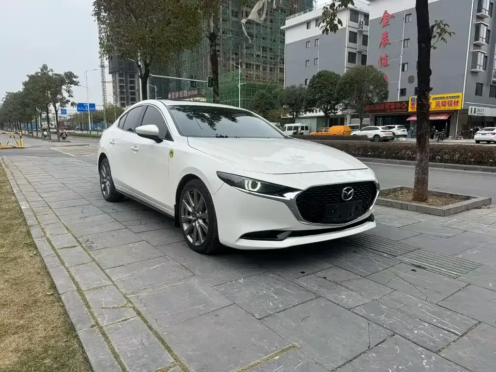 Mazda 3 Axela 2024 из CN, фото 4