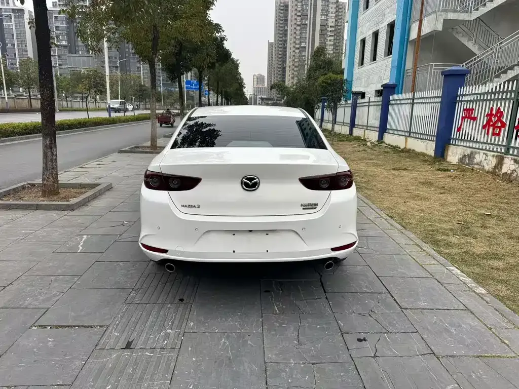 Mazda 3 Axela 2024 из CN, фото 6
