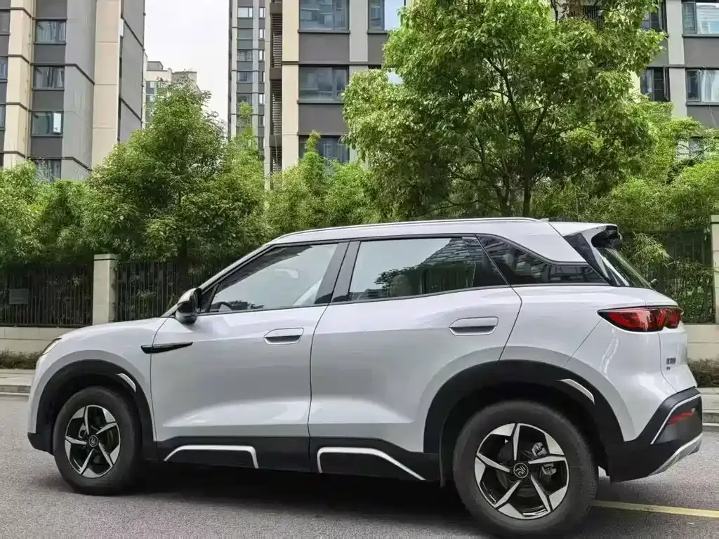BYD Yuan UP 2024 из CN, фото 9