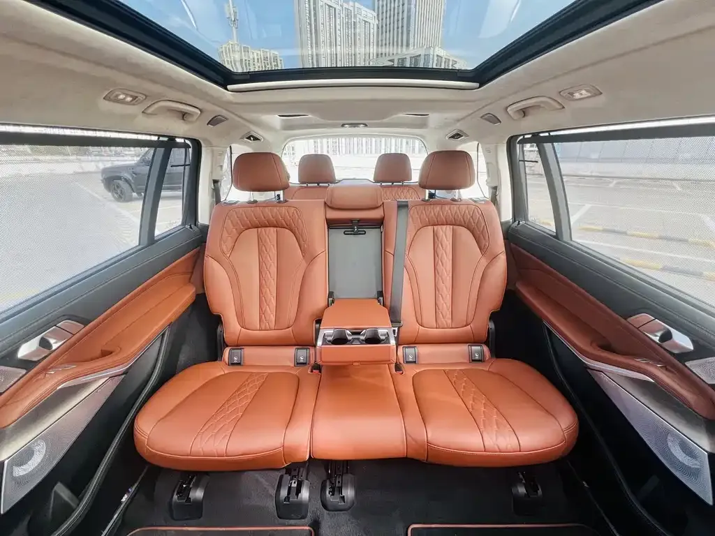 BMW X7 2024 из CN, фото 9