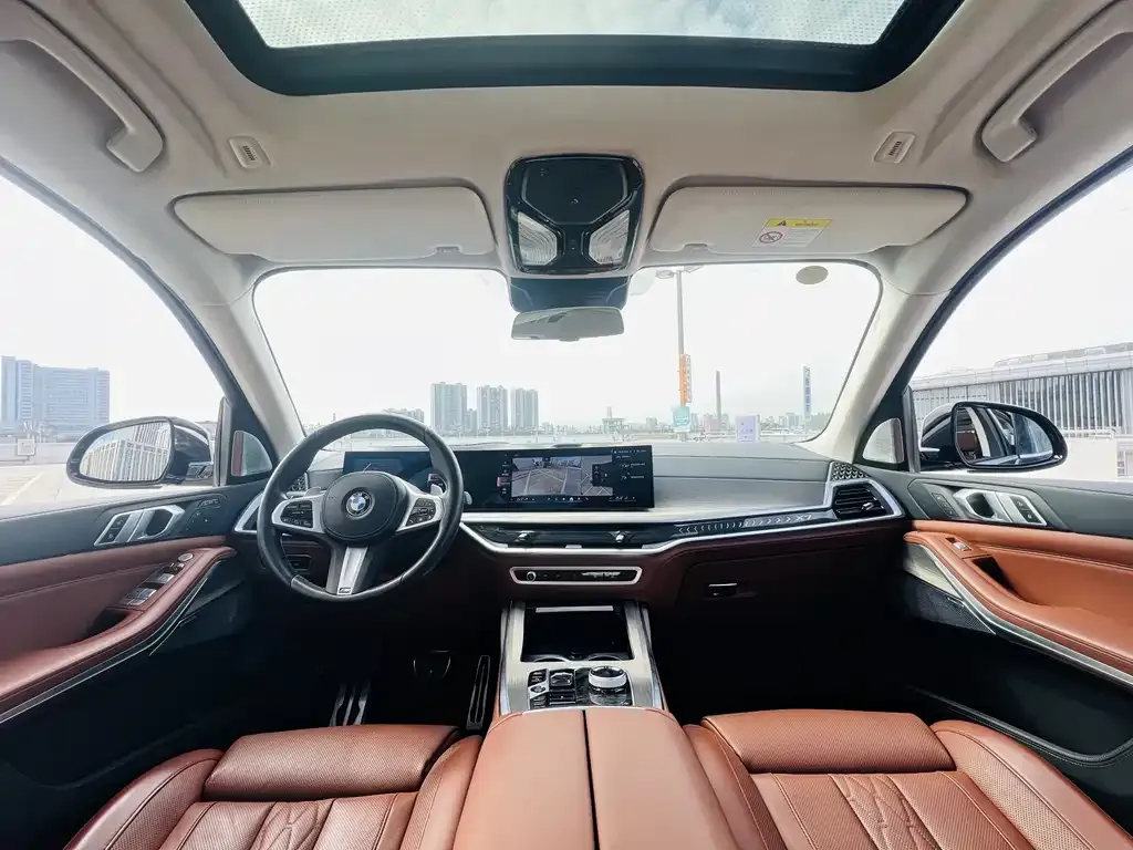 BMW X7 2024 из CN, фото 4