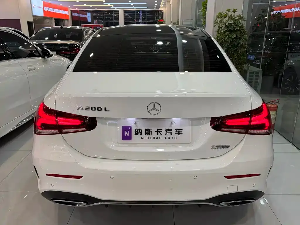 Mercedes-Benz A-Class 2023 из CN, фото 3