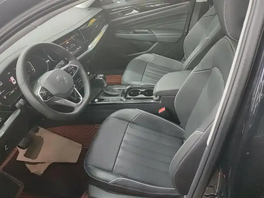 Volkswagen Passat 2023 из CN, фото 9