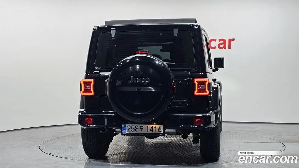 Jeep Wrangler 2024 из KR, фото 8