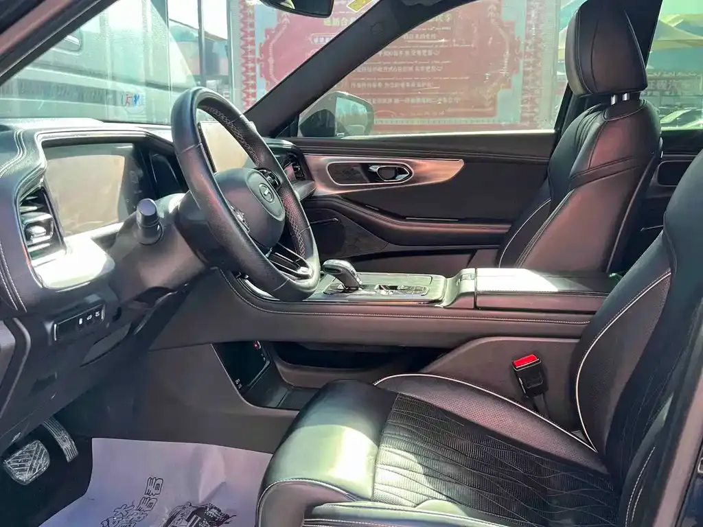 GAC Motor Trumpchi GS8 — фото 2