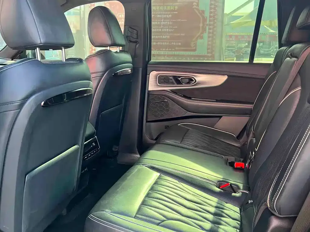 GAC Motor Trumpchi GS8 — фото 3