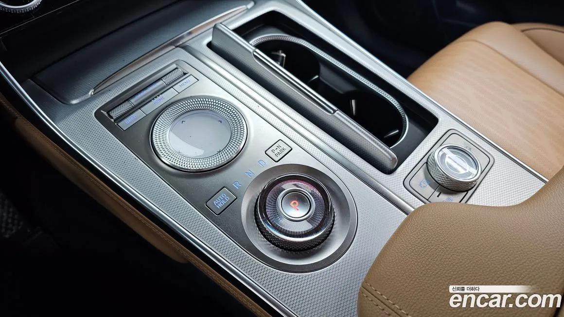 Genesis GV80 — фото 10