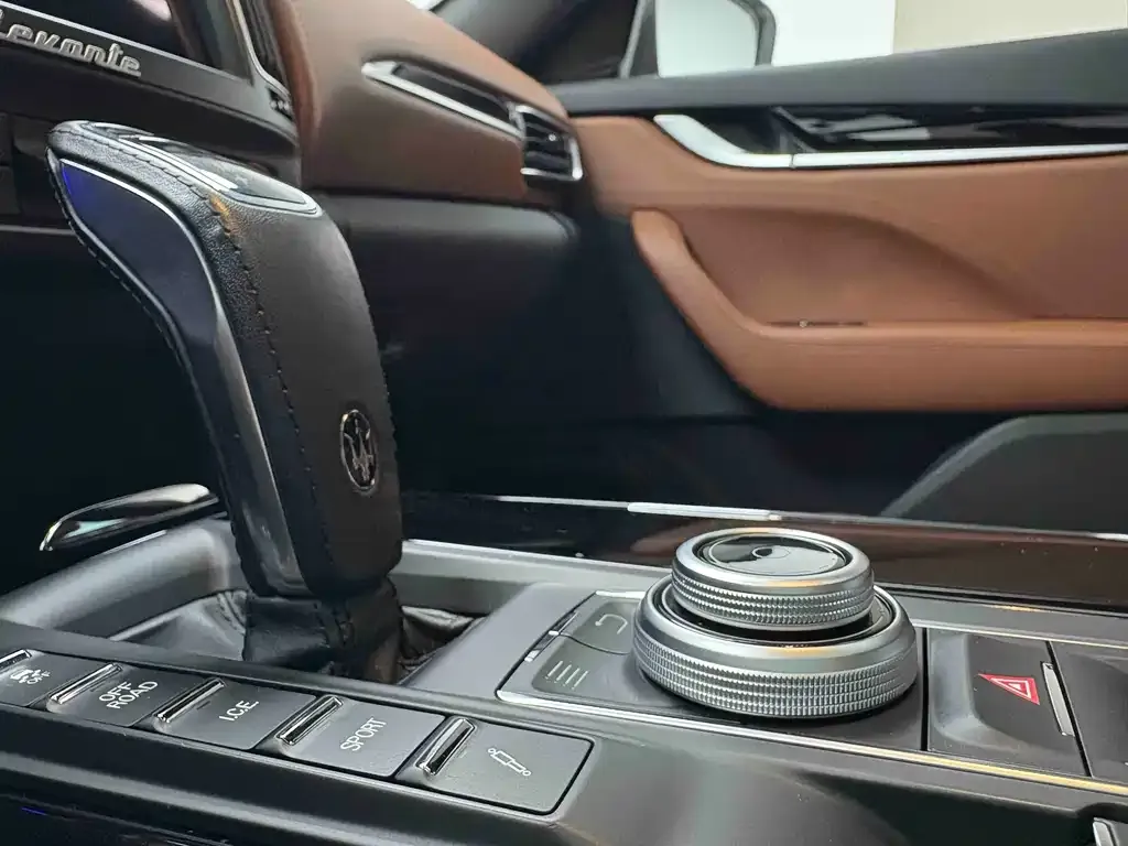 Maserati Levante 2021 из CN, фото 5