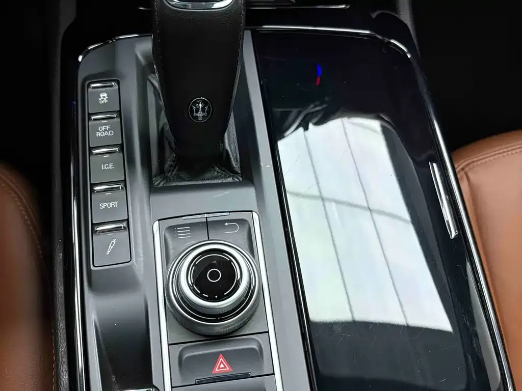Maserati Levante 2021 из CN, фото 4