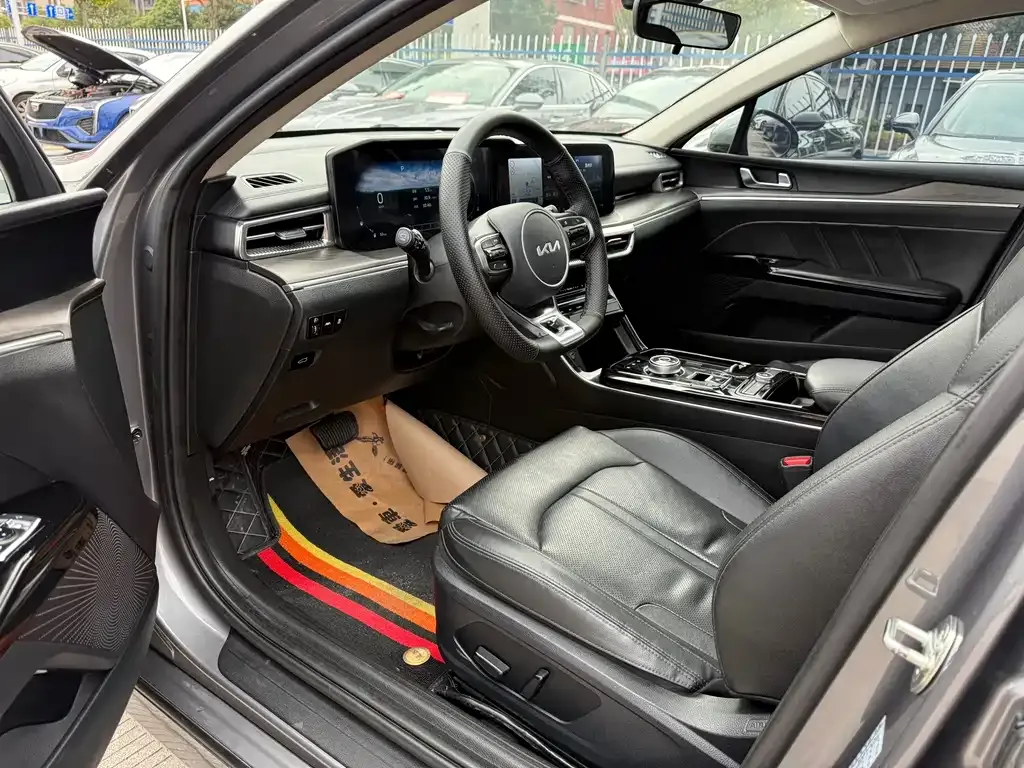 Kia K5 2022 из CN, фото 9