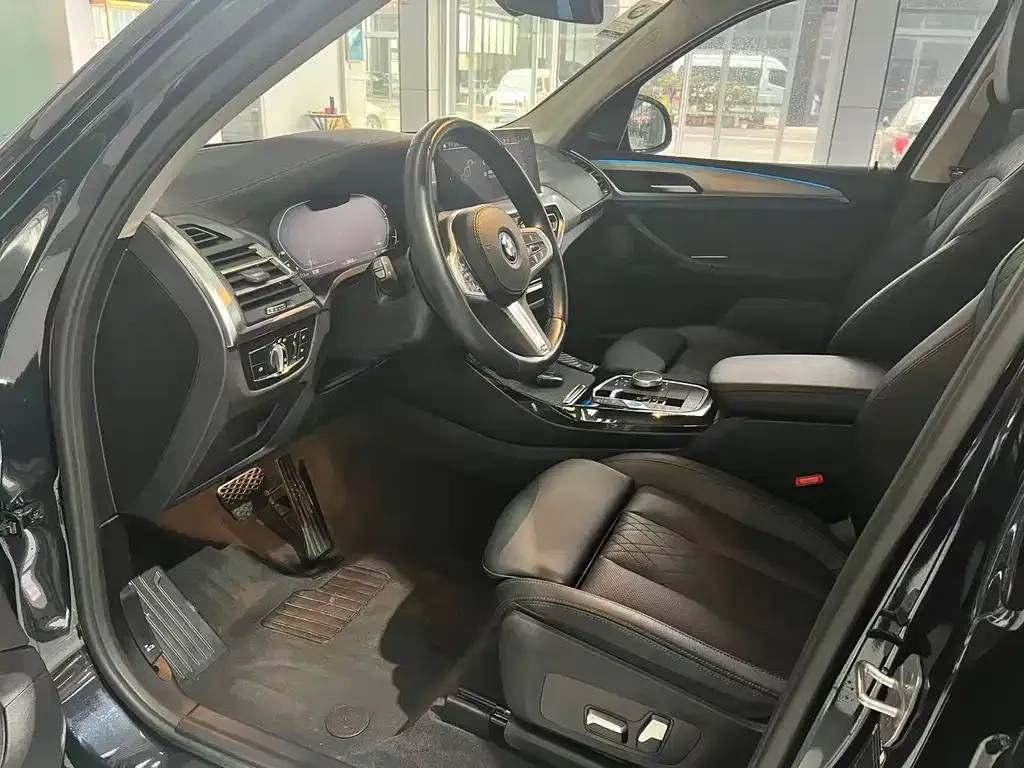 BMW iX3 2023 из CN, фото 3