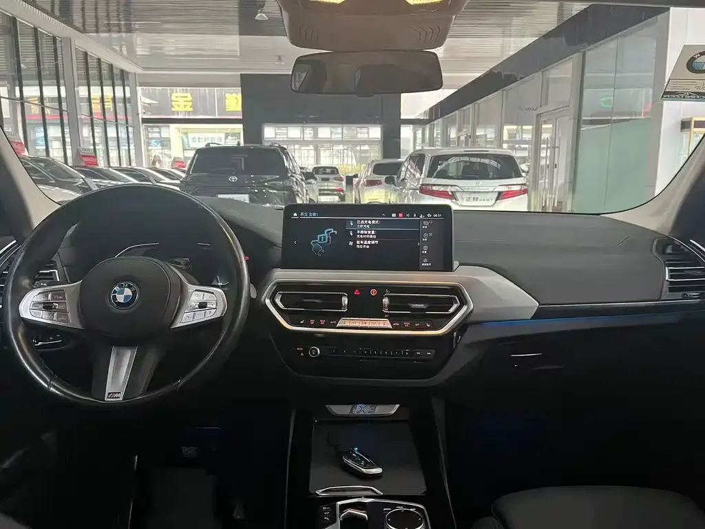 BMW iX3 2023 из CN, фото 4