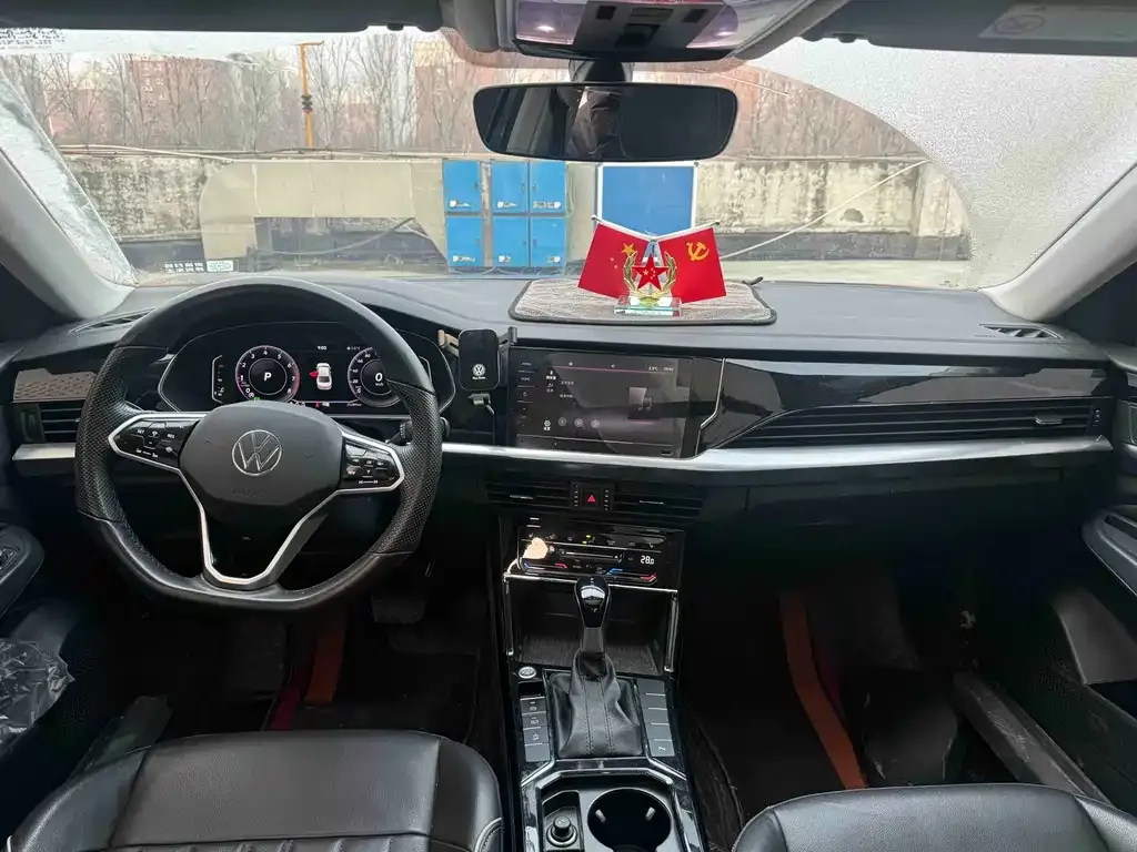 Volkswagen Passat — фото 6