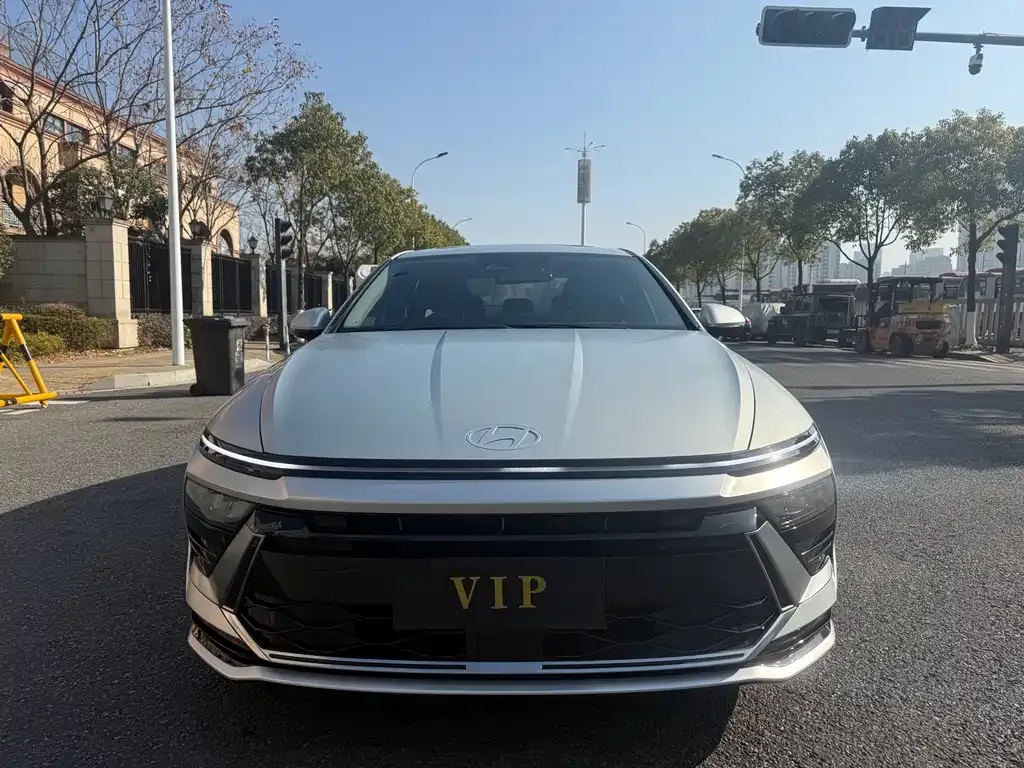Hyundai Sonata 2024 из CN, фото 6