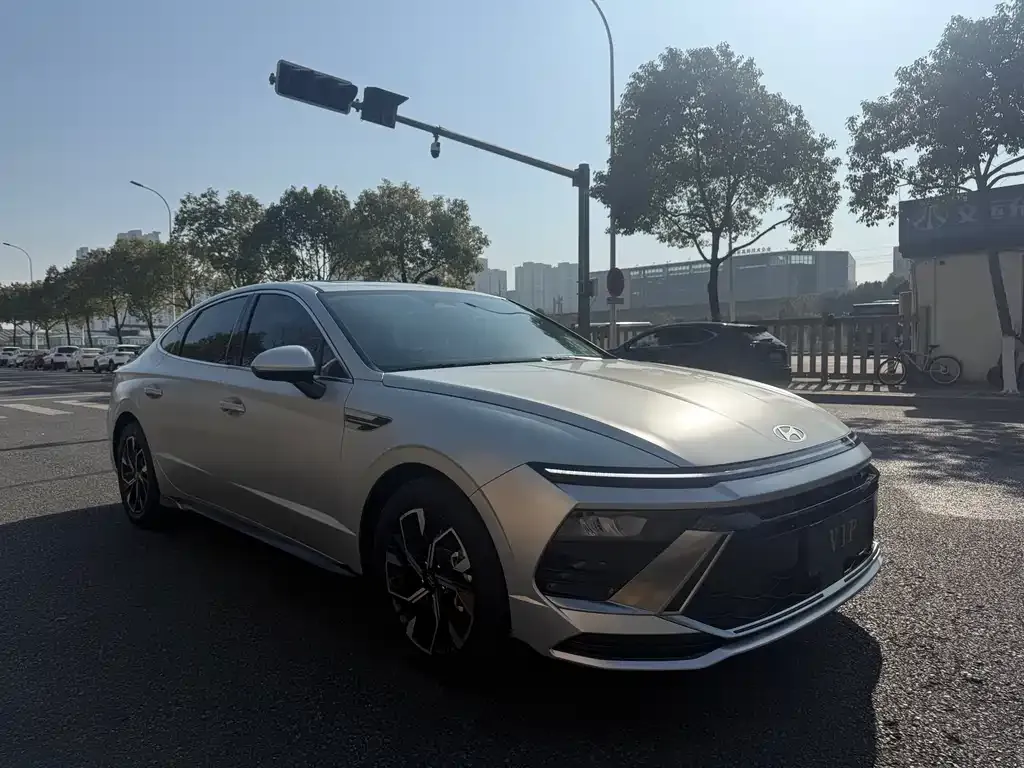 Hyundai Sonata 2024 из CN, фото 2