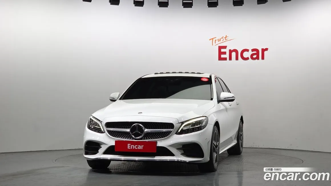 Mercedes-Benz C-Class 2021 из KR, фото 2