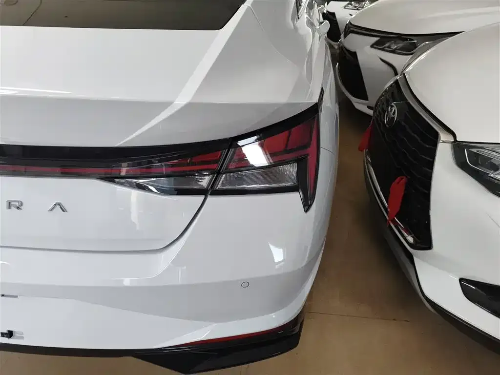 Hyundai Elantra 2021 из CN, фото 2